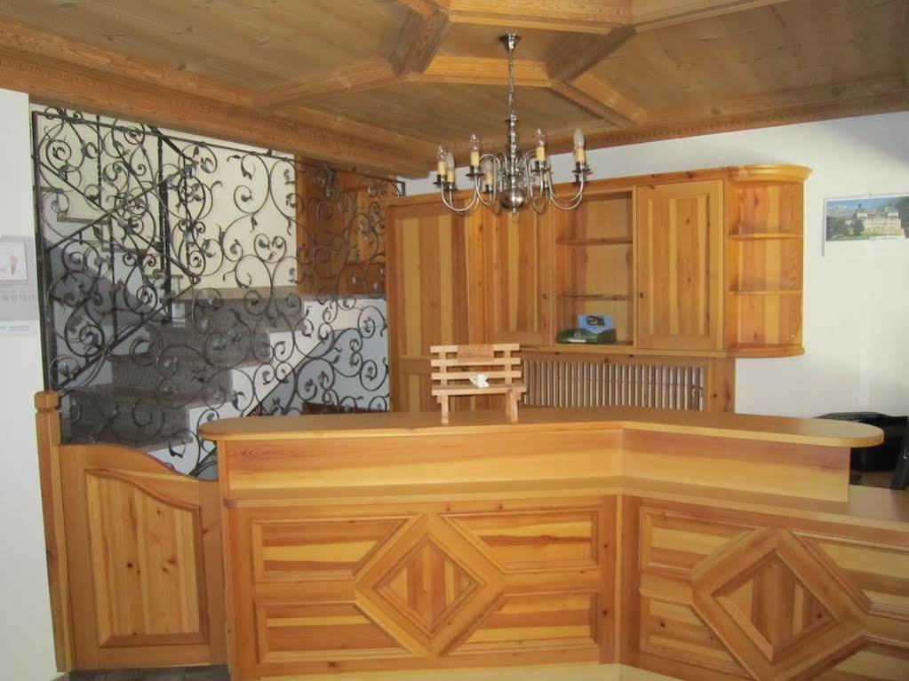Aparthotel Garni Haus Hubertus Маллес-Веноста Екстер'єр фото